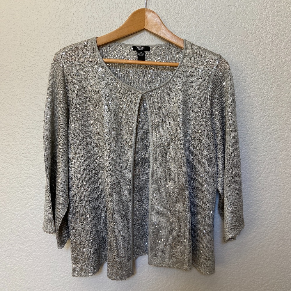 Elegant 3/4 Sleeve Grey Sequin Jacket